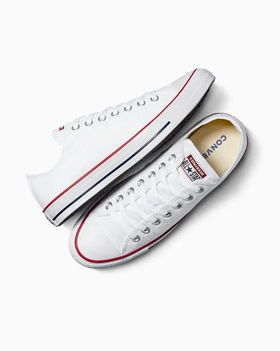 White Low top Chuck Taylor All Star